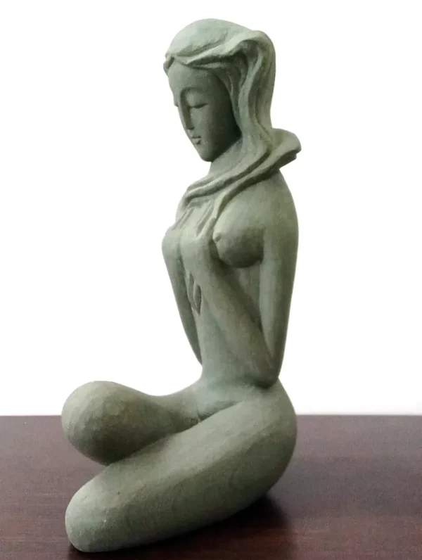 IDN-057 Handcrafted Oriental Kneeling Oriental Beauty in Green Bronze finish